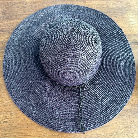Tommy Bahama Summer Straw Floppy Hat - Picture 7 of 9